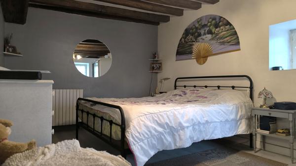 Longère en pierre au coeur du vignoble du Layon