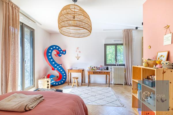 Maison 5 pièce(s) 4 chambre(s) 280 m²