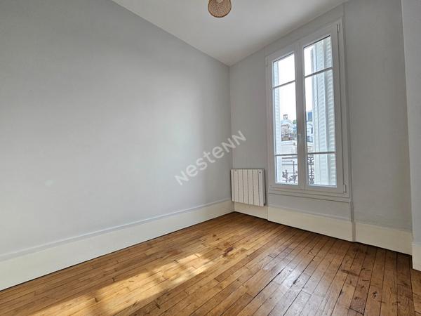 PUTEAUX MAIRIE Appartement Puteaux 3 pièce de 47m² -CHARME