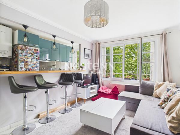 ISSY LES MOULINEAUX - QUARTIER DE LA FERME - Appartement 2 pièce(s) 37.73 m² avec cave