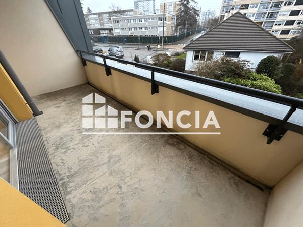 Location Appartement 3 pièces 63.51 m² - TERRE DE SEINE Mont Saint Aignan 76130