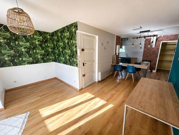 14100 Lisieux Appartement 59 m² + 36 m² de potentiel 129 000 Euros