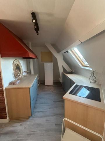 14100 Lisieux Appartement 59 m² + 36 m² de potentiel 129 000 Euros