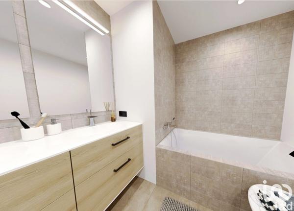 Appartement à vendre 4 pièces 87 m² Gradignan