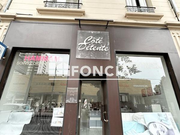 Location Local commercial 4 pièces 126.1 m² - 6 RUE DES DOCTEURS CHARCOT Saint-etienne 42100