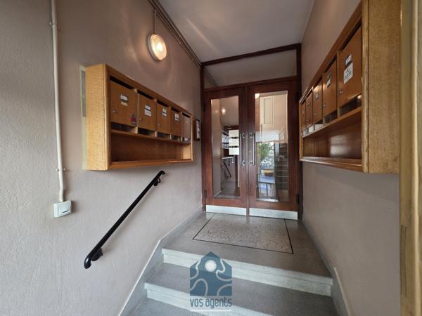 Appartement 4 pièces avec balcon, garage, stationnement et cave