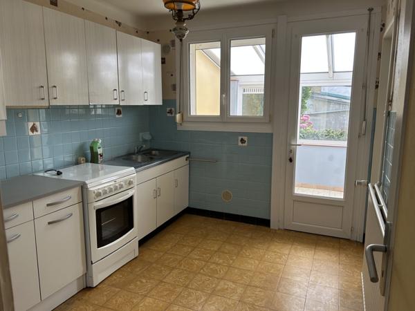 Dainville (62000) MAISON DE RESIDENCE -3 CHAMBRES - VERANDA - JARDIN - DAINVILLE