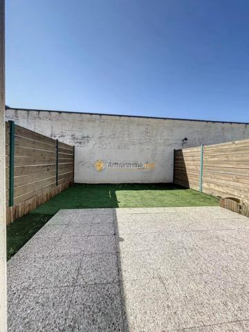 Vente Immeuble 16 pièces 368 m2 à Les Petites-Loges