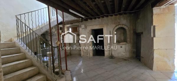 Magnifique maison de ville pour rénovation globale