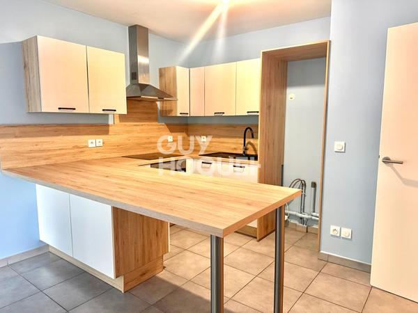 Appartement T3 Bord du lac terrasse et garage, chauffage et eau chaude inclus