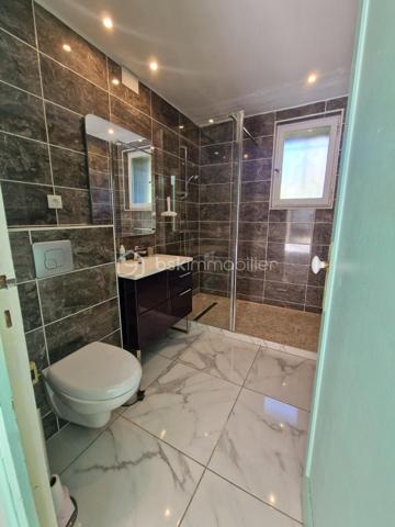 Maison de 280 m²