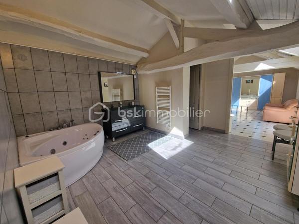 Maison de 280 m²