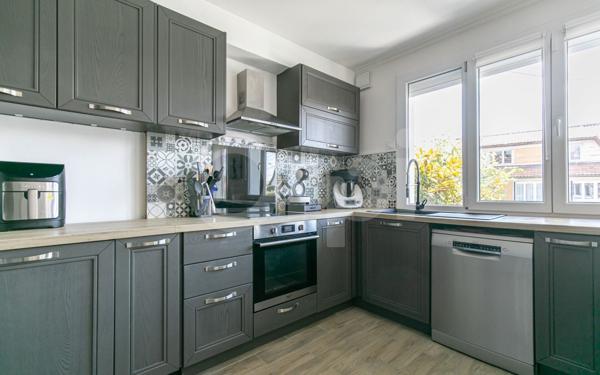 Appartement à vendre    4 pièces • 79,20 m2 Ormesson-sur-Marne