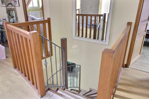 Maison Vernouillet 8 pièce(s) 180 m2 €594 000 ** - Référence 854