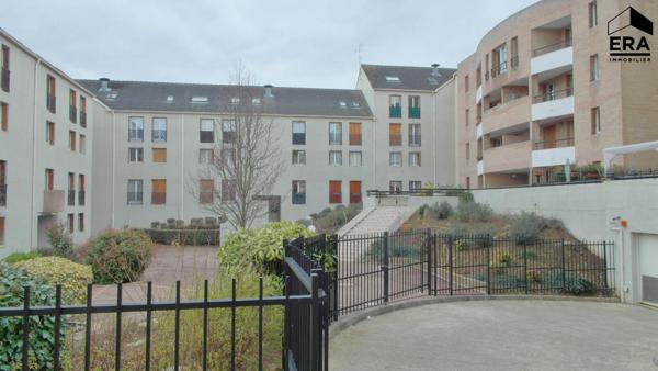 Grand studio de 31m2 vendu avec ses meubles