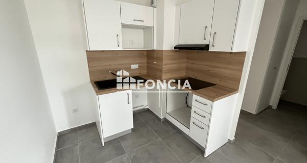Location Appartement 3 pièces 76.02 m² - Le Perreux-sur-marne 94170