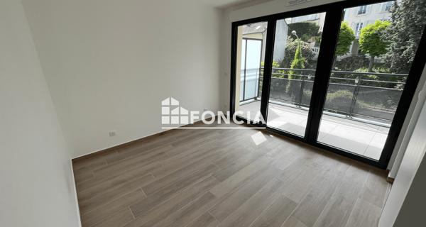Location Appartement 3 pièces 76.02 m² - Le Perreux-sur-marne 94170
