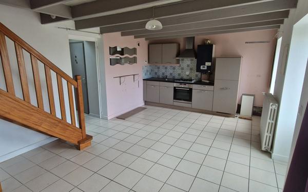 Appartement à louer    3 pièces •  Ploumagoar