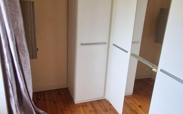Appartement à louer    3 pièces •  Ploumagoar
