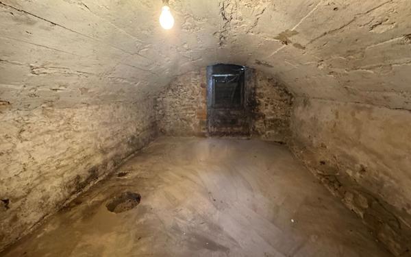 Maison à vendre    4 pièces •  Crémieu