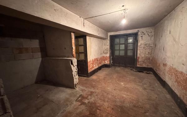 Maison à vendre    4 pièces •  Crémieu