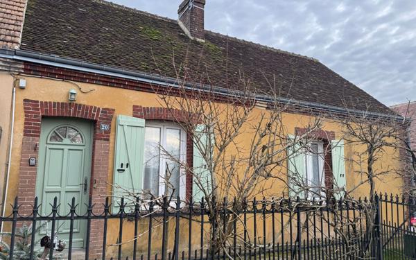 Maison à vendre    4 pièces •  Beaumont-les-Autels