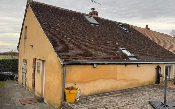 Maison à vendre    4 pièces •  Beaumont-les-Autels