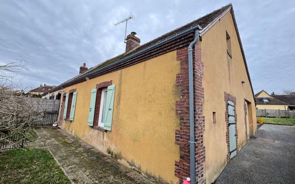 Maison à vendre    4 pièces •  Beaumont-les-Autels