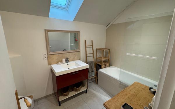 Maison à vendre    4 pièces •  Beaumont-les-Autels