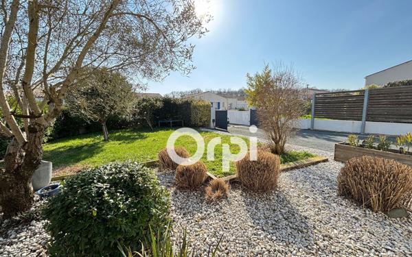 Maison à vendre    4 pièces •  Breuillet