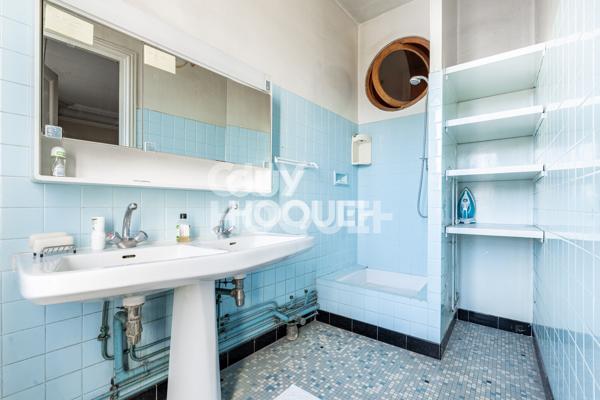 Appartement à vendre de 5 pièces de 143 m²