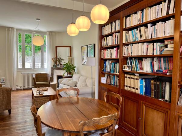 Maison à vendre 2 chambres, plus studio 4 pièces au total SAINT CYR SUR LOIRE (37)