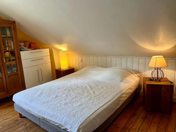 Maison à vendre 2 chambres, plus studio 4 pièces au total SAINT CYR SUR LOIRE (37)