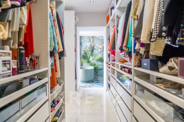 Villa contemporaine en bord de mer