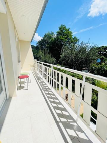 Villa à acheter pour petite famille à Rillieux-La-Pape