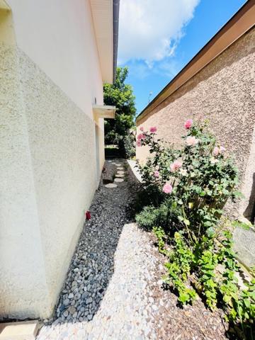 Villa à acheter pour petite famille à Rillieux-La-Pape
