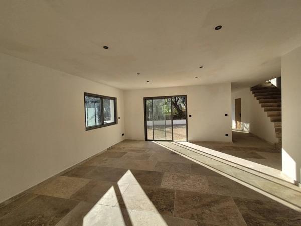 Vente Villa 4 pièces 210 m2 à Bargemon