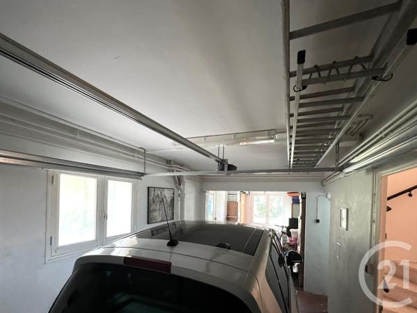 Maison à vendre  7 pièces - 175 m2 LA LONDE LES MAURES - 83