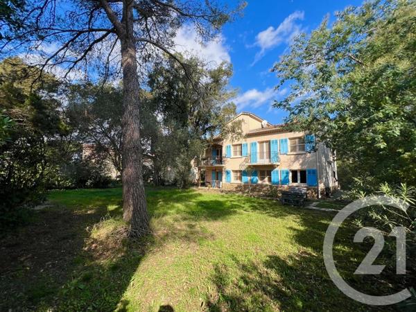 Maison à vendre  7 pièces - 175 m2 LA LONDE LES MAURES - 83