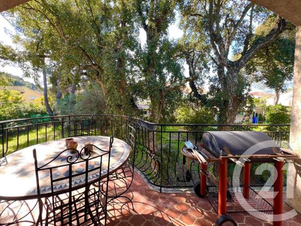 Maison à vendre  7 pièces - 175 m2 LA LONDE LES MAURES - 83