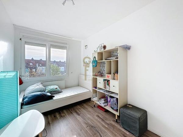 Maison mitoyenne 2 côtés Mons-en-Baroeul 110 m²