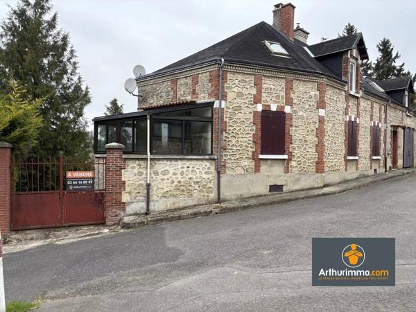 Vente                                                      Maison de village
                        
                     6 pièces                      190 m2                     à Longueval-Barbonval