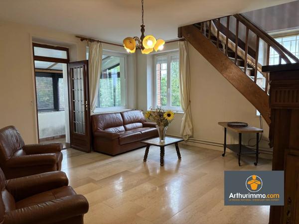 Vente                                                      Maison de village
                        
                     6 pièces                      190 m2                     à Longueval-Barbonval