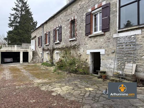 Vente                                                      Maison de village
                        
                     6 pièces                      190 m2                     à Longueval-Barbonval