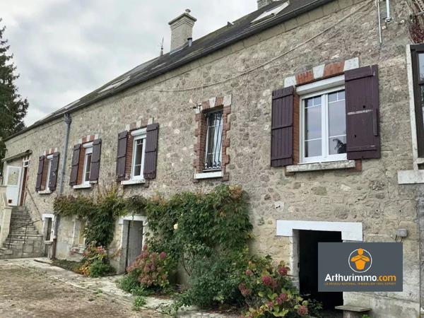 Vente                                                      Maison de village
                        
                     6 pièces                      190 m2                     à Longueval-Barbonval
