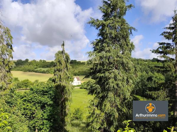 Vente                                                      Maison de village
                        
                     6 pièces                      190 m2                     à Longueval-Barbonval