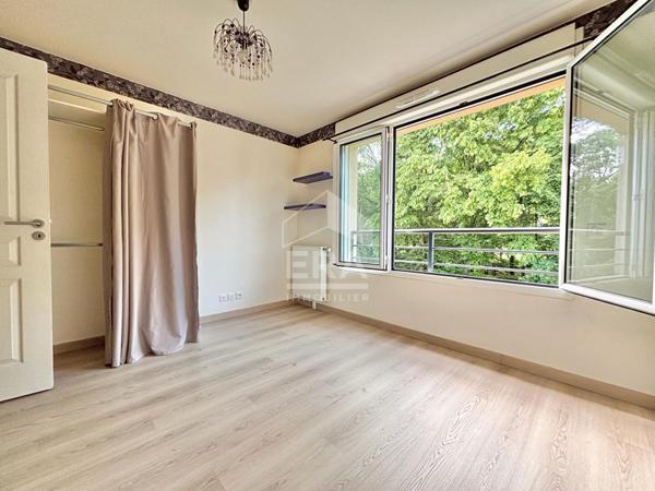 Rare en centre-ville, 2 pièces récent avec terrasse sans vis-à-vis !