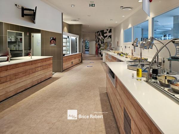 Bureaux à louer à Limonest grands plateaux modulables lumineux Techlid