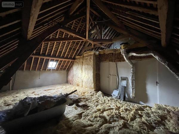 Maison à vendre à Beaumont-sur-Sarthe dans la Sarthe (72170), ref : 72126-3139