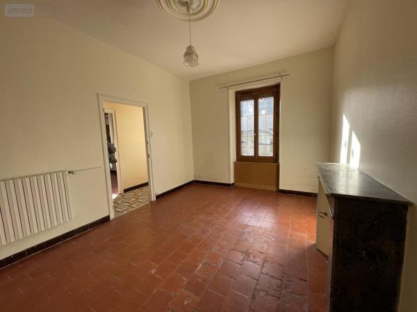 Maison à vendre à Beaumont-sur-Sarthe dans la Sarthe (72170), ref : 72126-3139